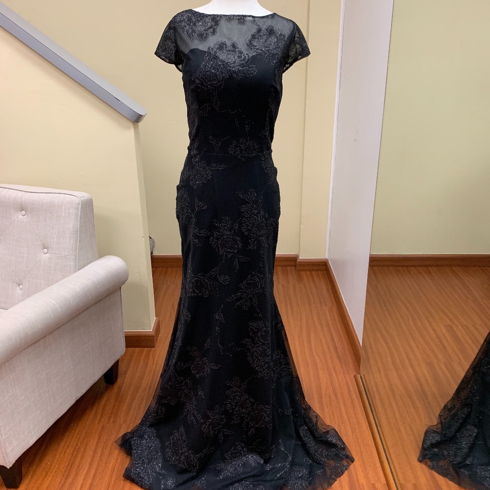Hayley Paige Bridesmaid dress Style # 5818